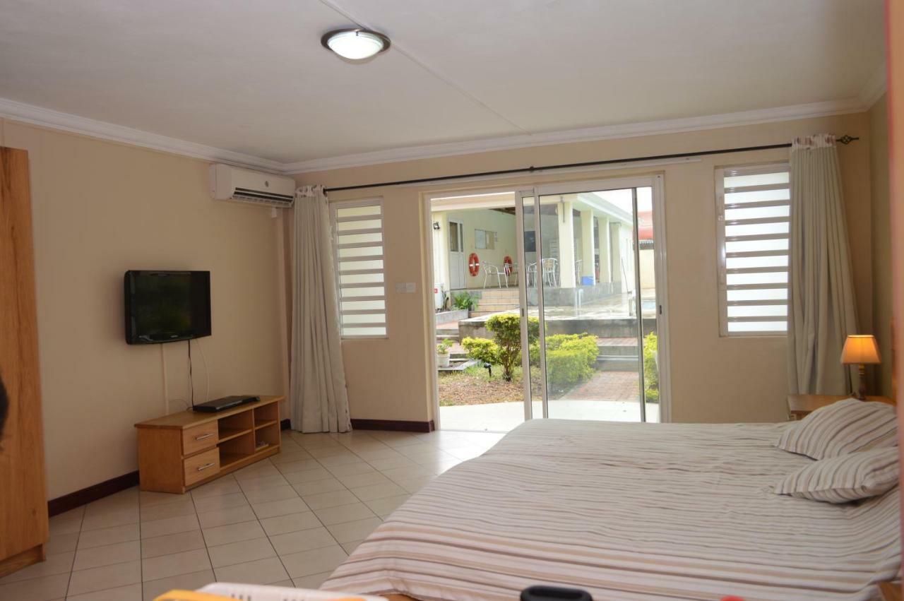Residence Les Peupliers Flic en Flac Exterior photo